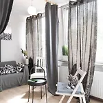- New York In The Heart Of - Betten & Sofa - 5 Mins Station Hbf - Big Tv & Wifi - Дуйсбург