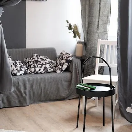 New York Apartment: Retreat
