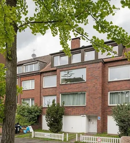 - New York In The Heart Of - Betten & Sofa - 5 Mins Station Hbf - Big Tv & Wifi -