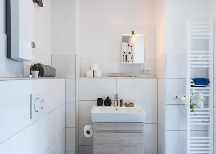 - New York In The Heart Of - Betten & Sofa - 5 Mins Station Hbf - Big Tv & Wifi - Apartmán